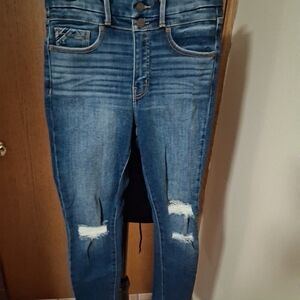 Stylish Blue Distressed Women Jeans